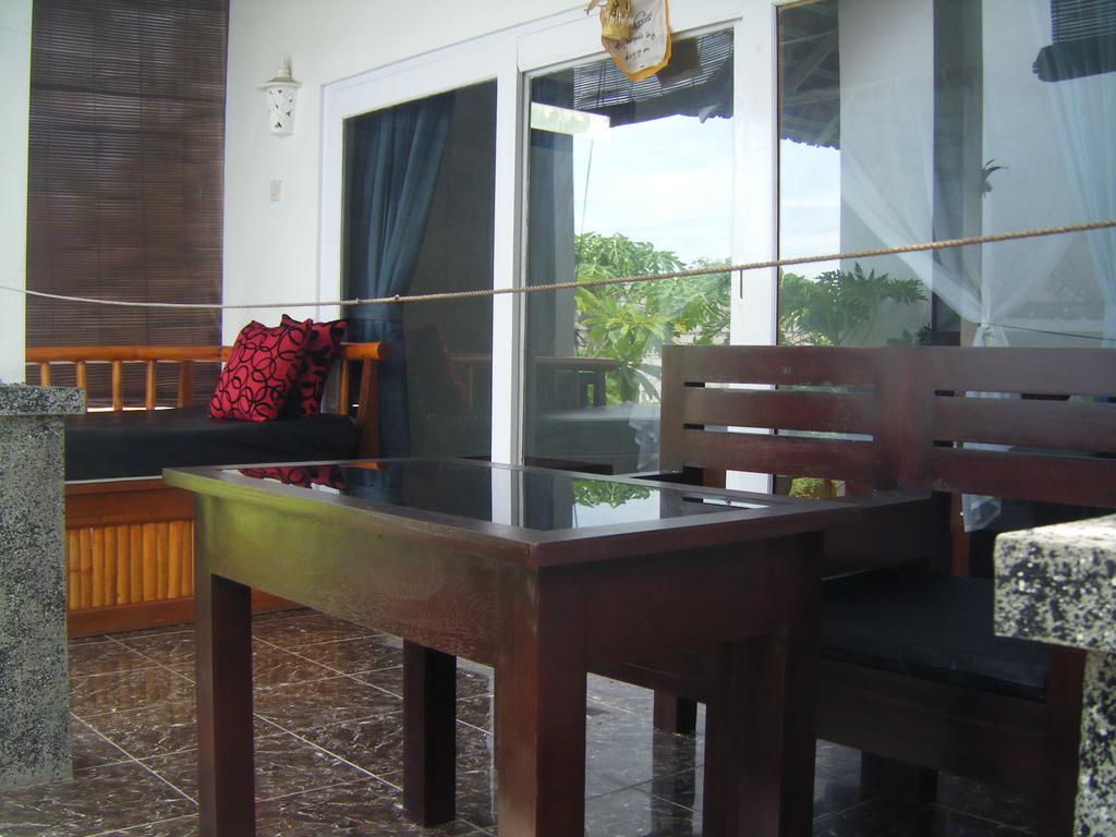 Alur Beach Homestay Amed Zimmer foto